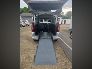 /photos/12027/951743d9-4e76-8023-3b94-f81a7255537e_i320x240.jpg